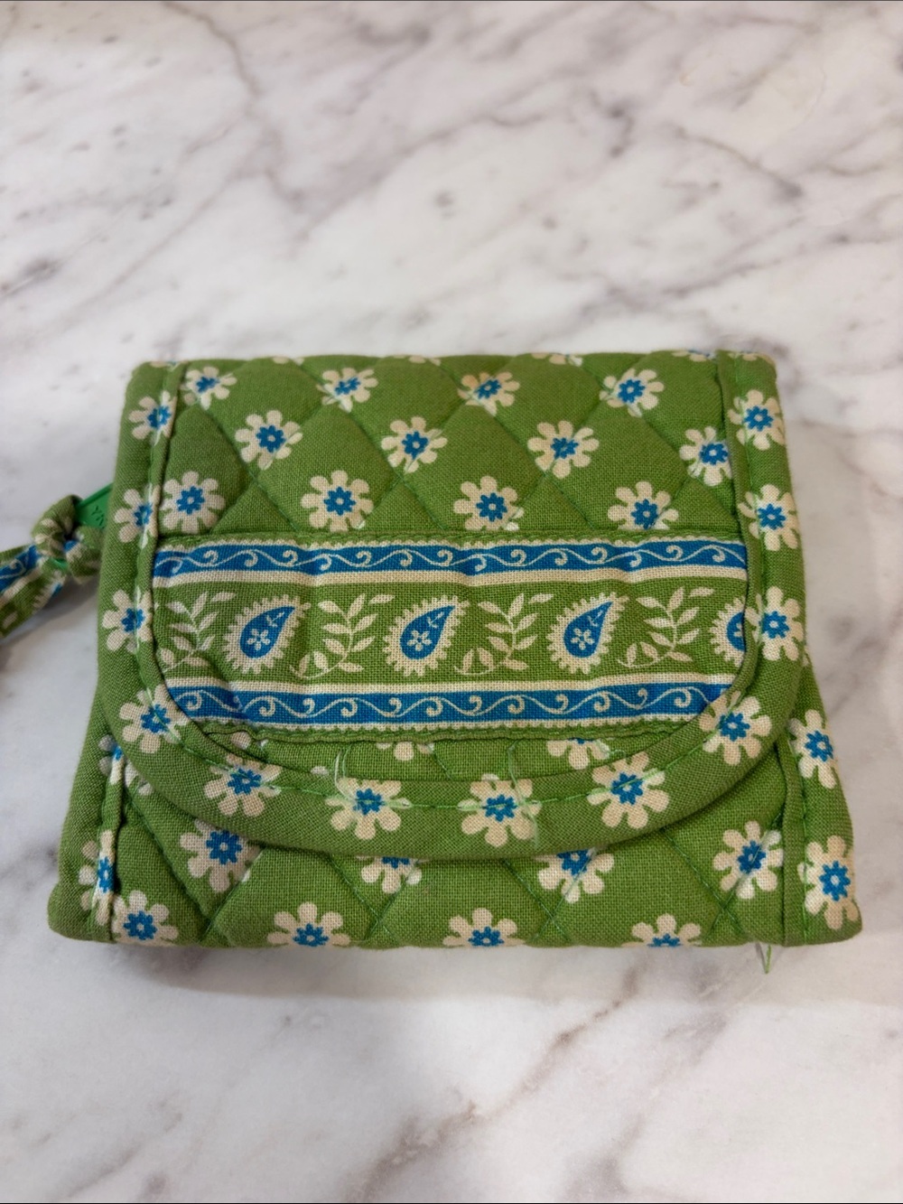 Vera Bradley Green Quilted Floral Paisley Wristlet Wallet